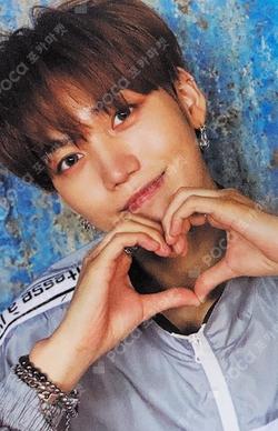 GO LIVE SEUNGJUN photocard image