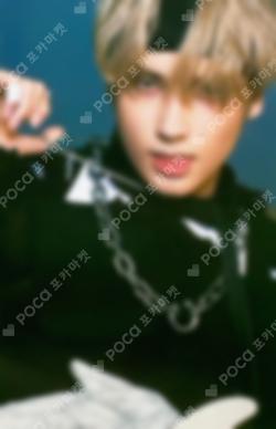 TOMORROW X TOGETHER minisode 3: TOMORROW POP-UP PHOTOCARD HOLDER KEYRING HUENINGKAI photocard image