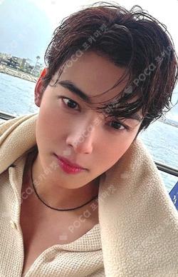 CHA EUN-WOO 2023 OFFICIAL PHOTO BOOK in LA APPLEMUSIC ChaEunwoo photocard image