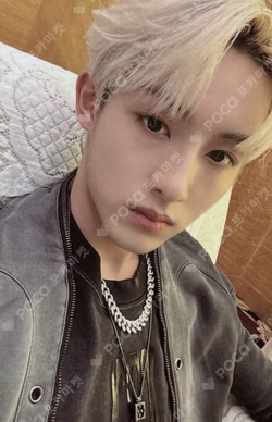 On My Youth KMS WINWIN photocard image