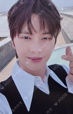EXHIBITION : Look Closely POCA ALBUM Hall 2 ver. YOOK SUNGJAE photocard image