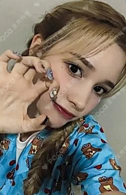 Magic Hour MINIRECORD HUENING BAHIYYIH photocard image