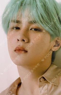 NCT KUN photocard image