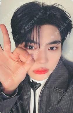 You had me at HELLO Digipack Ver. APPLEMUSIC LUCKY DRAW PARK GUNWOOK photocard image