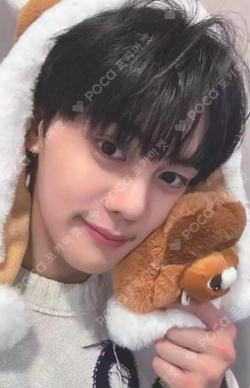 ZEROBASEONE KIM GYUVIN photocard image