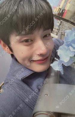 You had me at HELLO SOLAR ver. KTOWN4U KIM JIWOONG photocard image