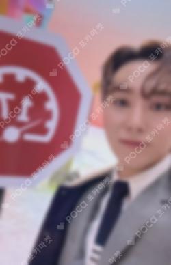 17 IS RIGHT HERE Target Exclusive SEUNGKWAN photocard image