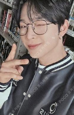 ONEUS 2ND WORLD TOUR ‘La Dolce Vita’ in KUALA LUMPUR POP-UP STORE LEEDO photocard image