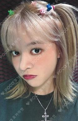 Fe3O4: BREAK MAKESTAR LUCKY DRAW Lily photocard image