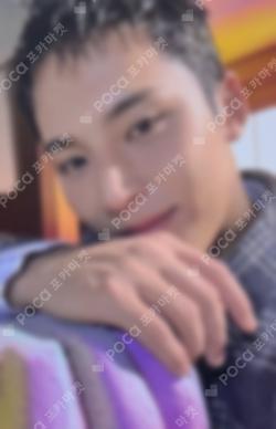 17 IS RIGHT HERE Target Exclusive MINGYU photocard image