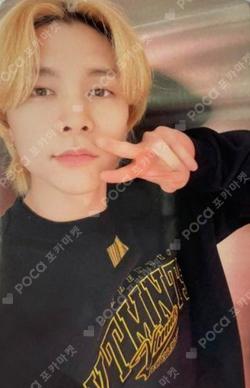 Universe YIZHIYU JOHNNY photocard image