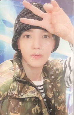 Favorite YIZHIYU TAEYONG photocard image