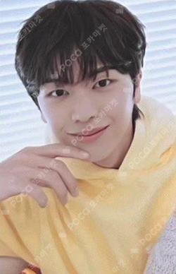 2024 YOOK SUNG JAE 1ST FAN MEETING [육성재 개인전 : Look Closely (1995作)] RANDOM TRADING CARD