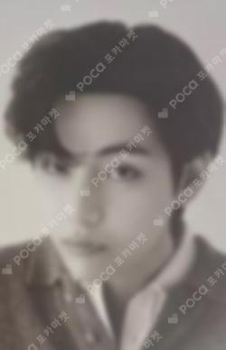 BTS POP-UP : MONOCHROME Mini Photo Card V photocard image