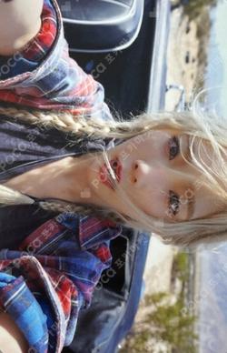 Why TAEYEON photocard image