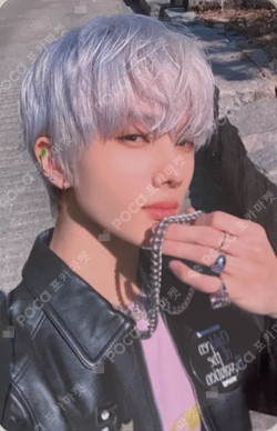 Glitch Arcade Center Pop-Up Store Luckydraw JISUNG photocard image