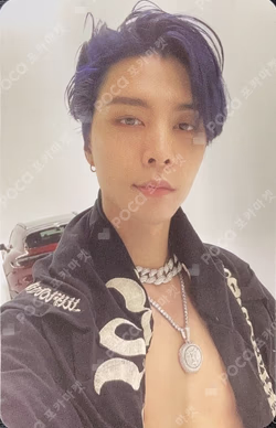 2 Baddies Photobook Ver. JP Ver. JOHNNY photocard image