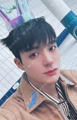 Moonlight LIMITED EDITION SPECIAL VER. JENO photocard image