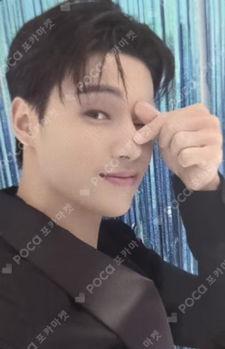 GOLDEN HOUR : Part.1 POP-UP EXHIBITION & STORE PHOTO & SCRATCH CARD A SET