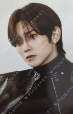GOLDEN HOUR : Part.1 POP-UP EXHIBITION & STORE PHOTO CARD HOLDER SET