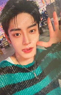 ZEROBASEONE POP-UP in GANGNAM PHOTO CARD HOLDER KEYRING