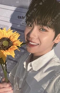 ZEROBASEONE POP-UP in GANGNAM ROTATING ACRYLIC STAND