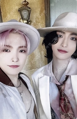 GOLDEN HOUR : Part.1 POCAALBUM VER. MAKESTAR