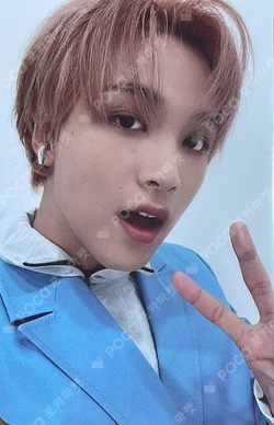 Universe Photo Book Ver.
