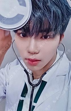 ZEROBASEONE PARK GUNWOOK photocard image