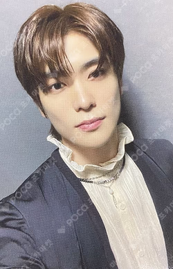 Universe Photo Book Ver.