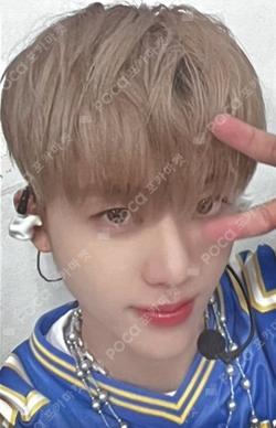 Glitch Mode KPOP MERCH/SHOPEE