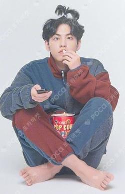 Winter Edition Photocard Set B WONPIL photocard image