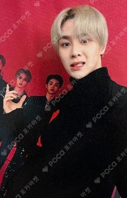 NCT KUN photocard image
