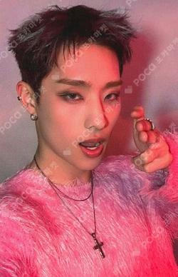 Killin' It KTOWN4U KEEHO photocard image