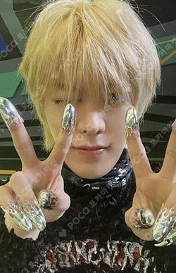 2 Baddies Digipack JP Ver. YUTA photocard image