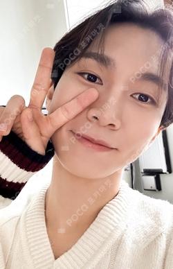 AliExpress 2024 Weverse Con Festival weverse Photo Card Booth