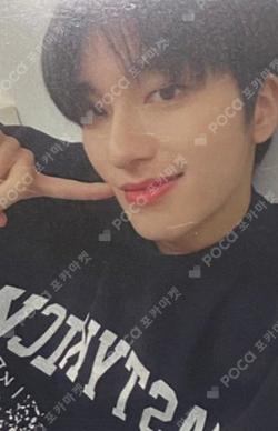 LOVE ME LIKE WITHDRAMA SEBIN photocard image