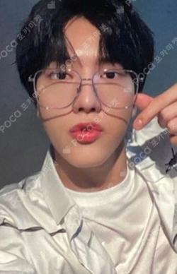 LOVE ME LIKE APPLEMUSIC JUNGHOON photocard image