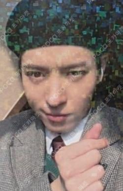 LOVE ME LIKE APPLEMUSIC LUCKY DRAW HWICHAN photocard image