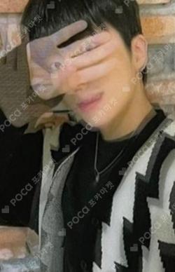 LOVE ME LIKE WITHMUU SEBIN photocard image