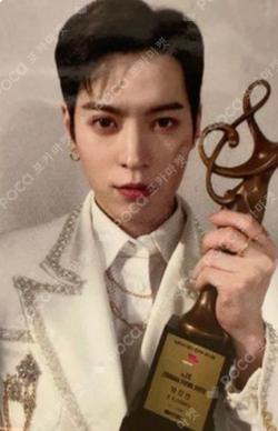 LOVE ME LIKE WITHDRAMA