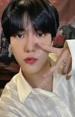 LOVE ME LIKE APPLEMUSIC JUNGHOON photocard image
