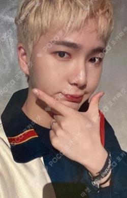 LOVE ME LIKE APPLEMUSIC KEVIN photocard image