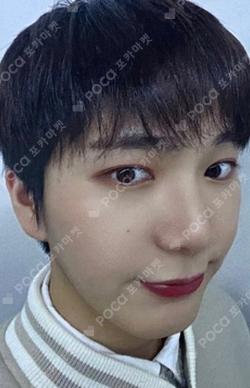 LOVE ME LIKE APPLEMUSIC KEVIN photocard image