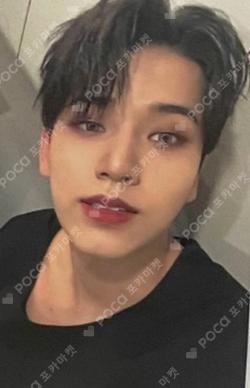 LOVE ME LIKE MUSICART HYUK photocard image