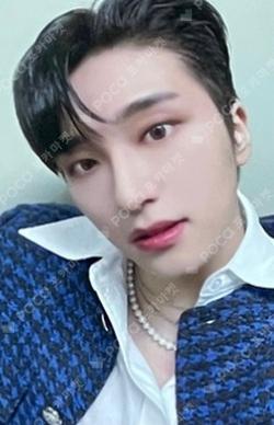 LOVE ME LIKE APPLEMUSIC SEBIN photocard image