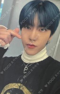 LOVE ME LIKE JUMP UP JUNGHOON photocard image