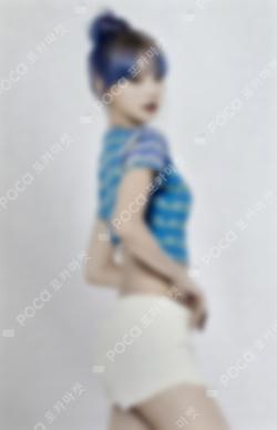 FEARNADA 2024 S/S - JAPAN PHOTO CARD HONG EUNCHAE photocard image