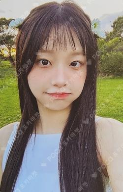 Strawberry Rush EVERLINE POP-UP STORE TRADING CARD Chuu photocard image