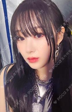 Armageddon IDOUSTAGE GISELLE photocard image